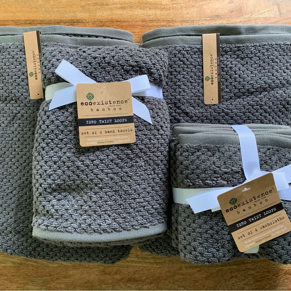 Ecoexistence Gray Waffle, Zero Twist Loops Bamboo Towel Set